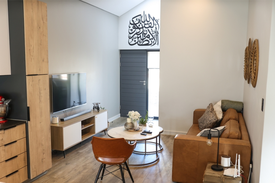 To Let 2 Bedroom Property for Rent in Newinbosch Western Cape